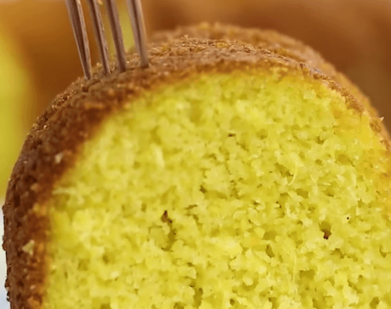 como fazer bolo de milho de lata